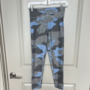 Aerie Camouflage Leggings - Gray and Blue